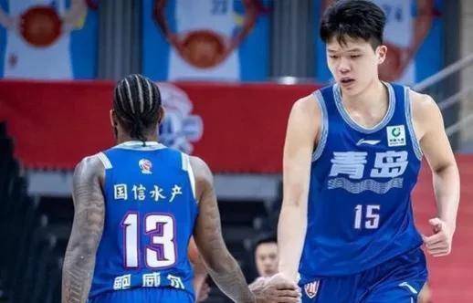 NBA篮球球探_这位中国篮球新秀备受瞩目NBA篮球球探。无论是在NBA球场上还是在球探眼中