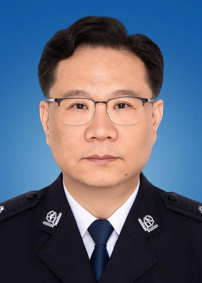 皇冠信用盘网址
_丁勇皇冠信用盘网址
，已任市公安局局长（附简历）