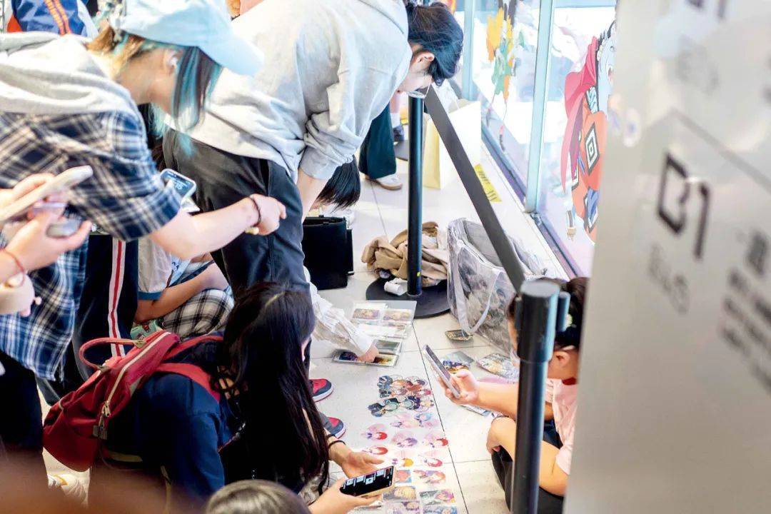 皇冠信用网登3代理
_炒股不如“炒谷”？一块“吧唧”被炒到7万元皇冠信用网登3代理
，谁在为谷子经济买单？