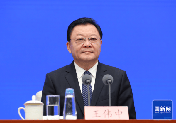 皇冠信用网代理注册_广东省长王伟中赴任内蒙古皇冠信用网代理注册，中央委员孟凡利任广东省政府党组书记