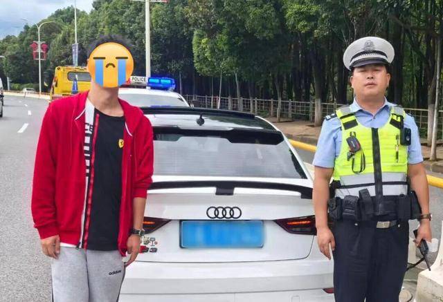 皇冠信用盘怎么弄
_驾驶非法改装车辆上路皇冠信用盘怎么弄
，昆明交警： 严查
