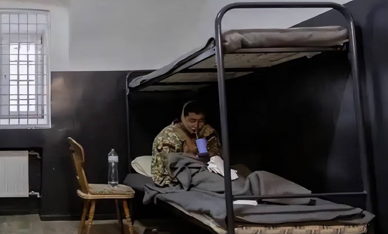 皇冠会员如何申请
_投降没有好下场!被俘朝鲜士兵向韩媒哭诉:遭乌看守围殴皇冠会员如何申请
,快疯了