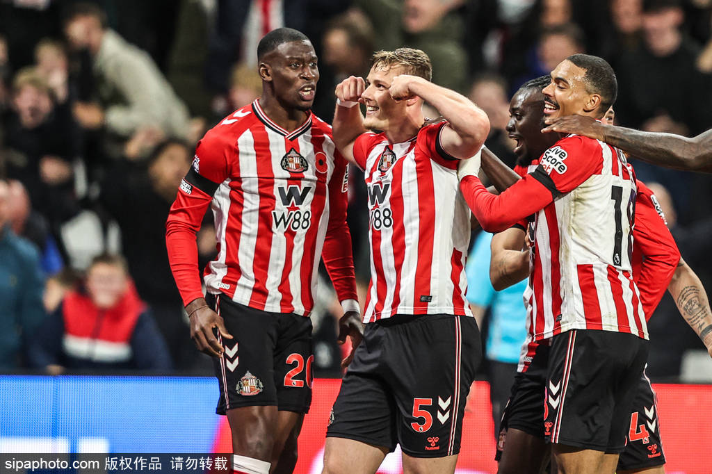 如何申请皇冠信用盘
_10连胜终结如何申请皇冠信用盘
!英超-萨卡破门 阿森纳2-2遭桑德兰补时绝平