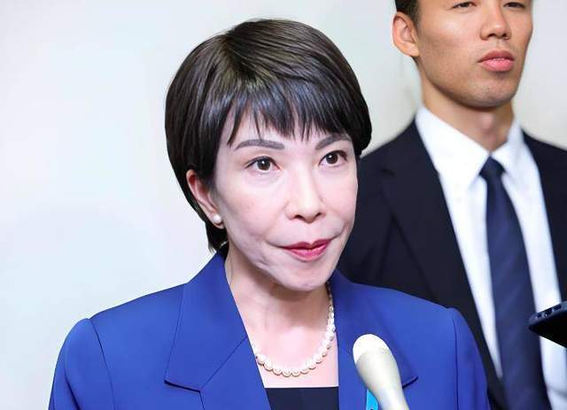 皇冠足球平台申请
_难怪高市疯狂挑衅中俄韩皇冠足球平台申请
，为掩盖更大危机，日本就要“自爆”了