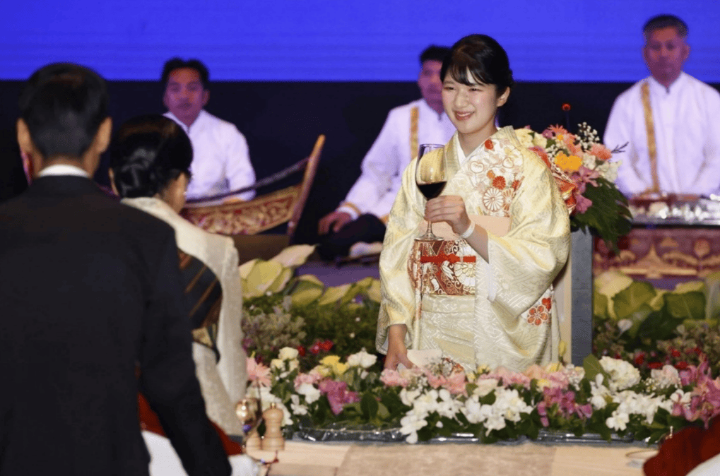 皇冠代理管理端
_高市早苗已经自顾不暇之际皇冠代理管理端
，日本皇室有异动，公主亲自到中国周边挖墙角