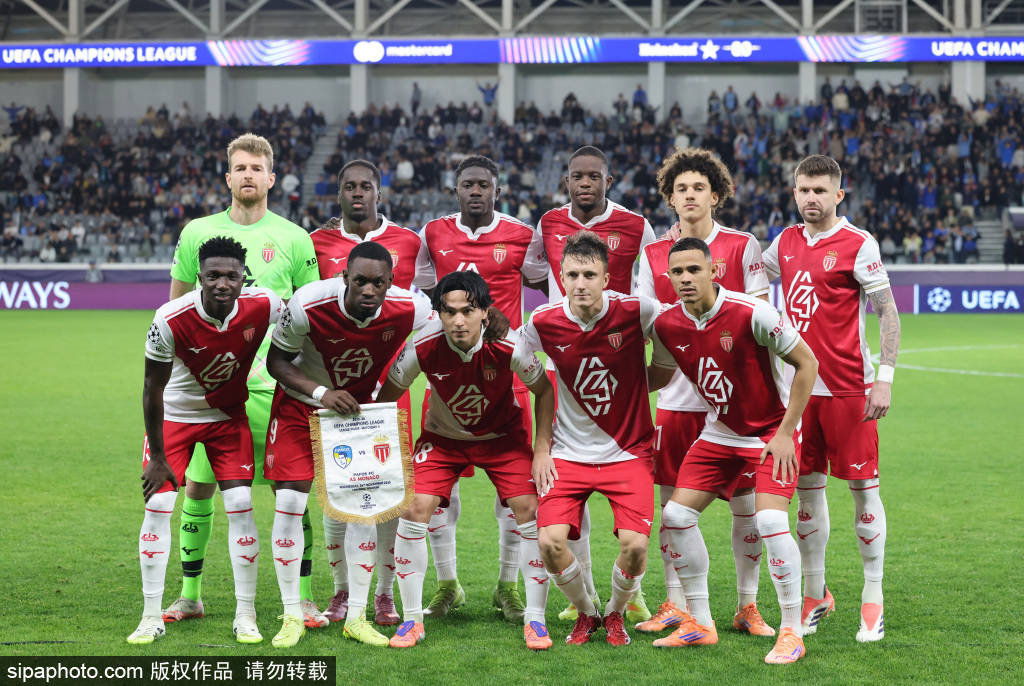 正版皇冠信用网开户
_U16国足4-0领先！何思凡内切打门击中门将入网正版皇冠信用网开户
，登场2分钟建功背后的故事