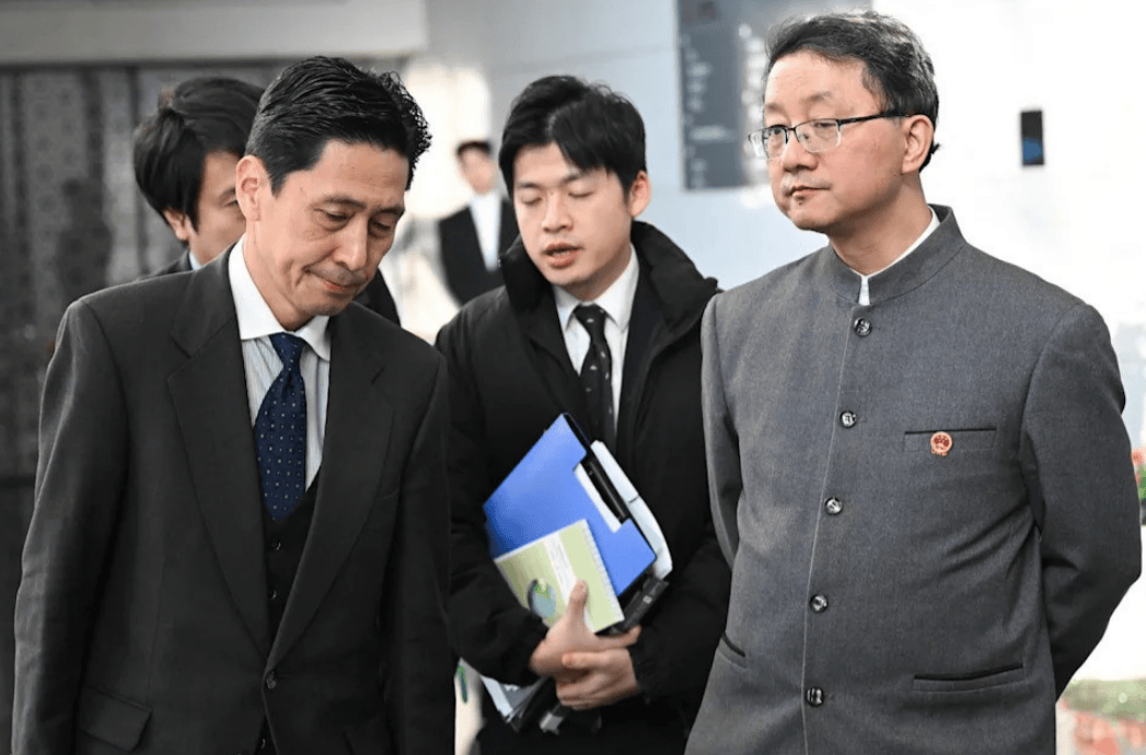 皇冠信用网登1,登2,登3出租
_日方高层恳求访华皇冠信用网登1,登2,登3出租
,中方大使下死命令,高市早苗认错是唯一入场券!