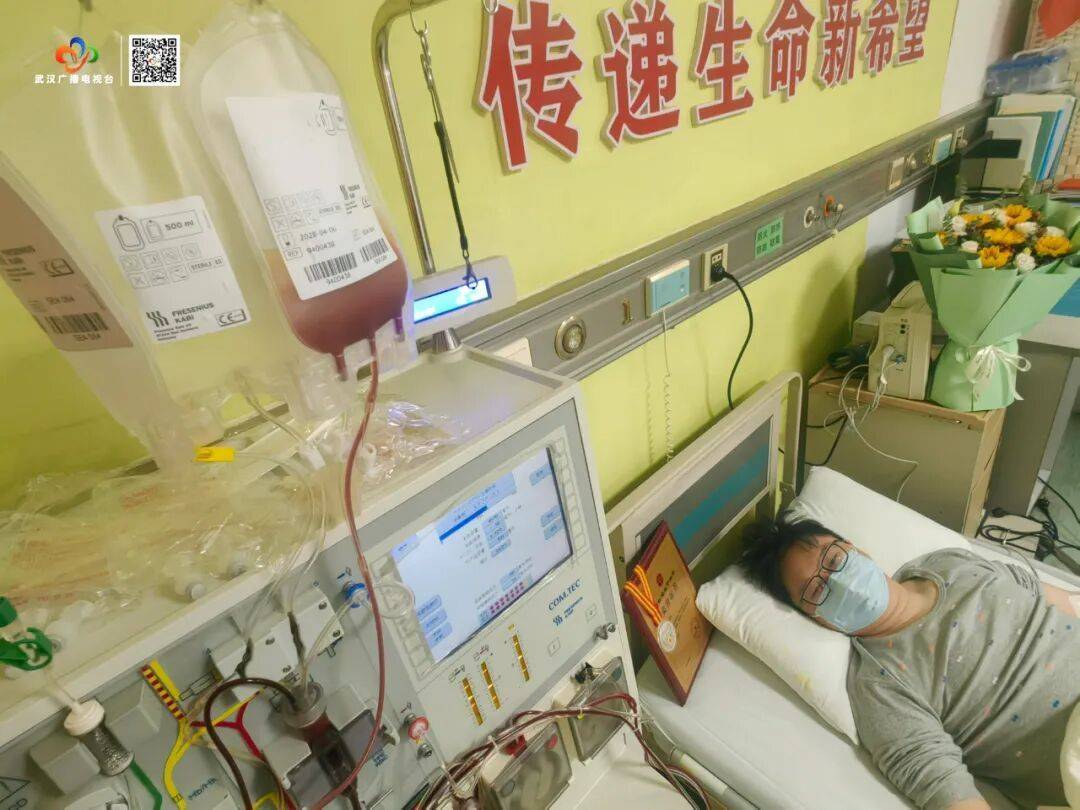 皇冠信用网登
_今天皇冠信用网登
，25岁武汉小伙与5岁陌生女孩千里“结缘”！