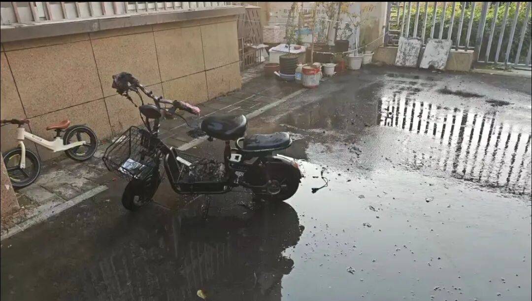 皇冠会员网址
_集中曝光皇冠会员网址
！郑州市2025年11月共发生13起电动自行车火灾！