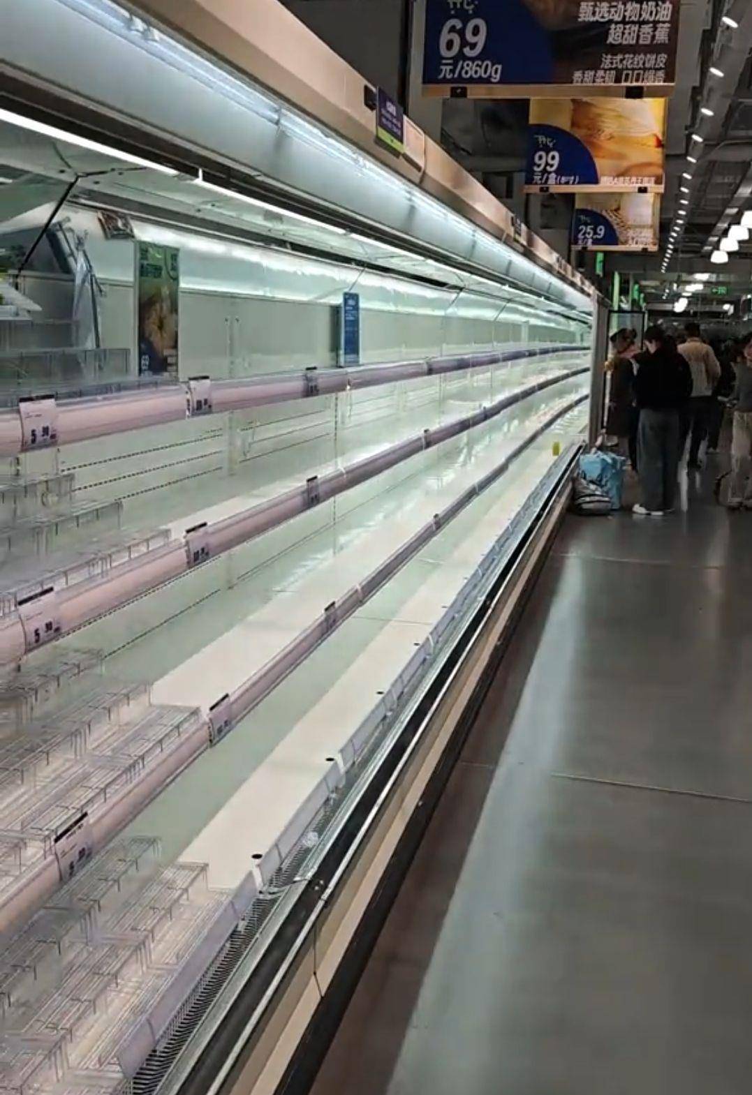 皇冠信用網会员开户申请
_山西零售龙头“美特好”多家门店闭店调改皇冠信用網会员开户申请
，部分门店出现货架大面积空置、购物限流、退卡时间长，相关部门已与企业对接，太原市消协：此次是调改并非彻底停业