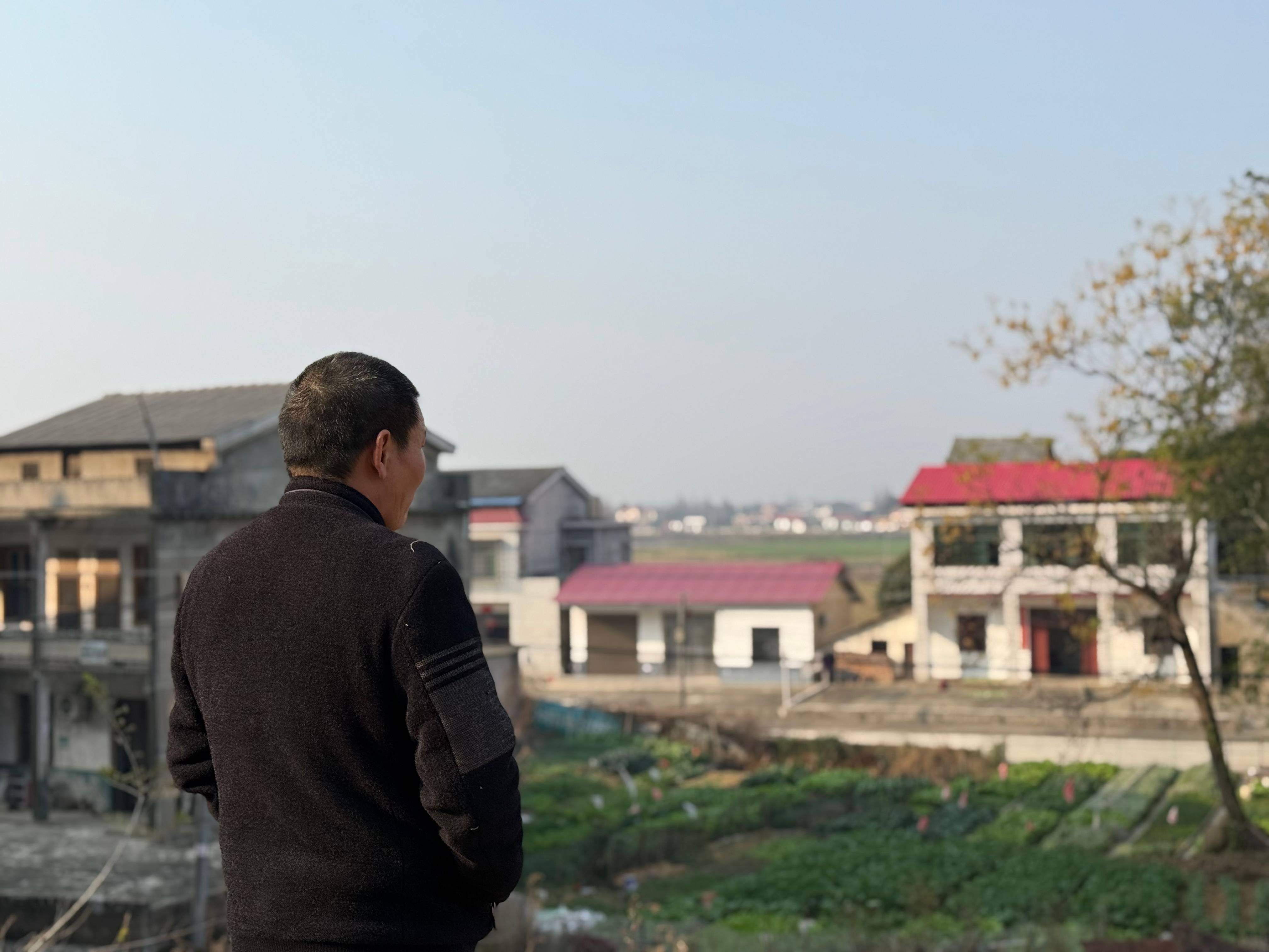 冈山绿短 vs 名古屋鲸鱼
_曾因12字跟评被拘5天男子:今后再说“豆腐渣工程”时只写“豆腐”