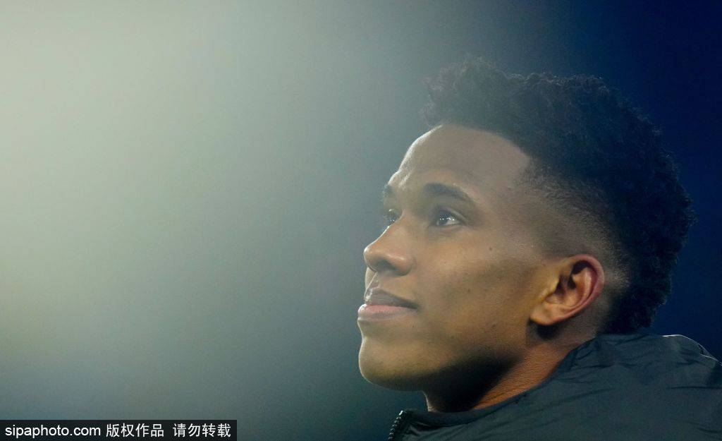 桑德维肯斯vs奥雷布洛
_巴萨冬季转会市场的挑战:迪萨西是否成为防线的救世主桑德维肯斯vs奥雷布洛
?