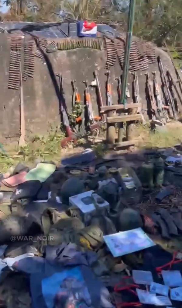 德岛漩涡vs秋田蓝色闪电
_不给洪森父子拼命德岛漩涡vs秋田蓝色闪电
,柬军跑了:泰国缴获中械摆一地,越南武器参战