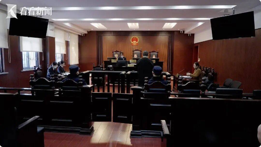 电竞足球-GT体育联赛(2× 6分钟）_离奇凶案！上海一“恋爱脑”宅男绝望电竞足球-GT体育联赛(2× 6分钟），掐住已婚女友脖子……法院最新判决