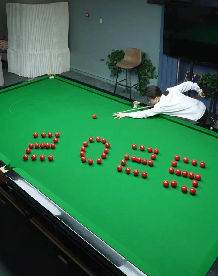 皇家马德里vs马略卡_潘晓婷一杆将2025打成2026皇家马德里vs马略卡，网友：差点以为是AI，看你明年怎么打出2027