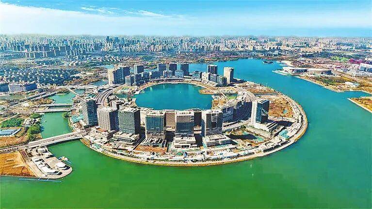 足球平台代理出租合作
_地方主官重视什么足球平台代理出租合作
?哪项工作更举足轻重?多省“新年第一会”聚焦优化营商环境等关键词