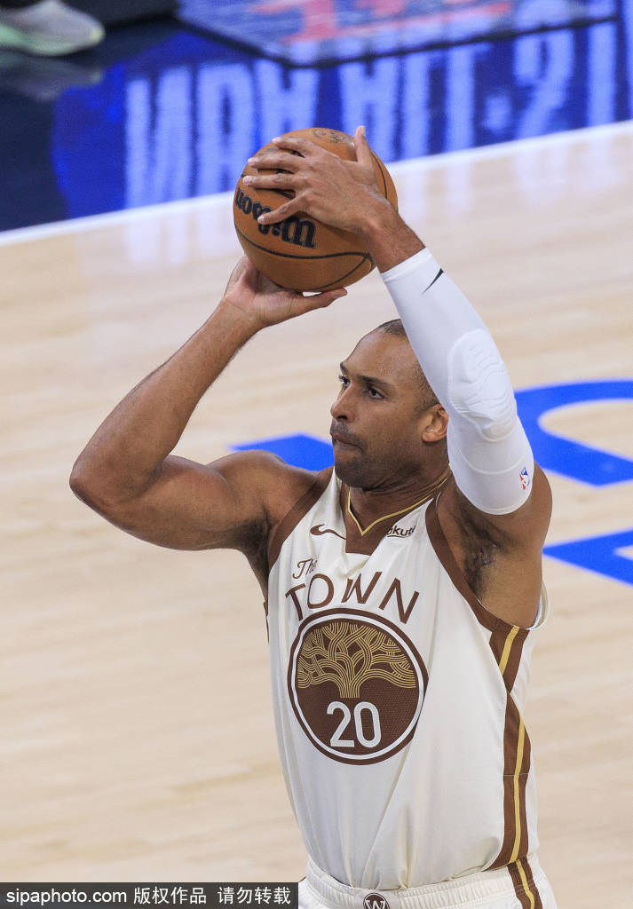 英格兰足球超级联赛_快船伤情更新：詹姆斯-哈登为何无缘对阵勇士英格兰足球超级联赛？