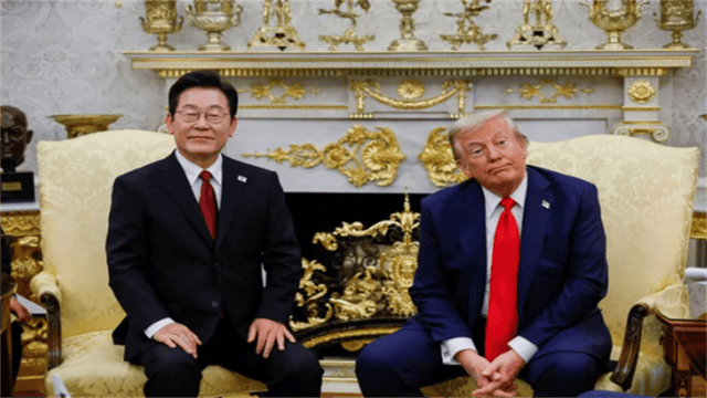 切尔西vs水晶宫_比福建舰还大！4艘万吨巨船同时出坞切尔西vs水晶宫，美这才明白，输给中国了