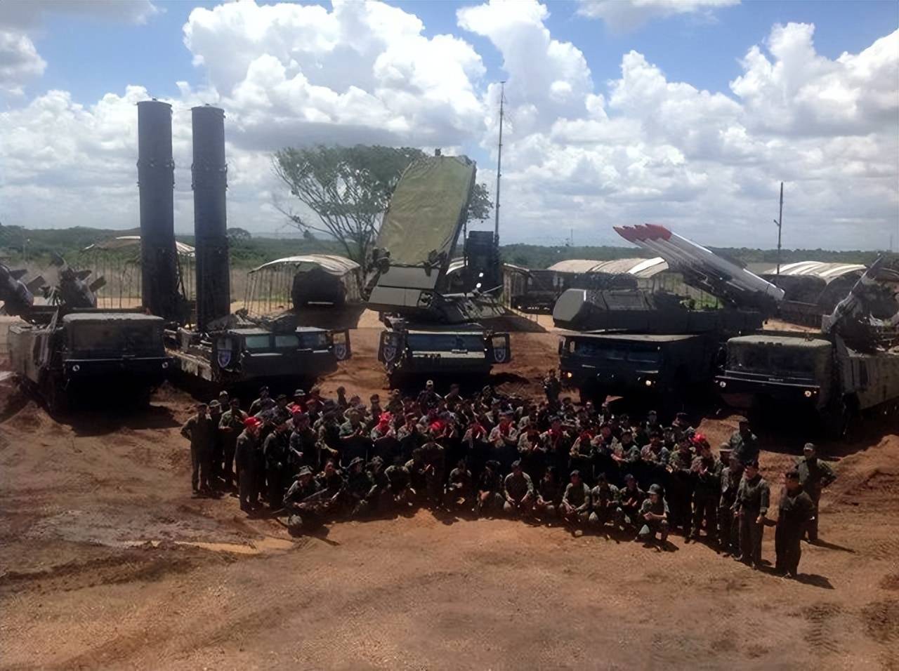 皇冠信用网登陆网址
_真实战场太惨烈!遭遇美军突袭皇冠信用网登陆网址
,古巴军团拒绝投降,61岁上校战死