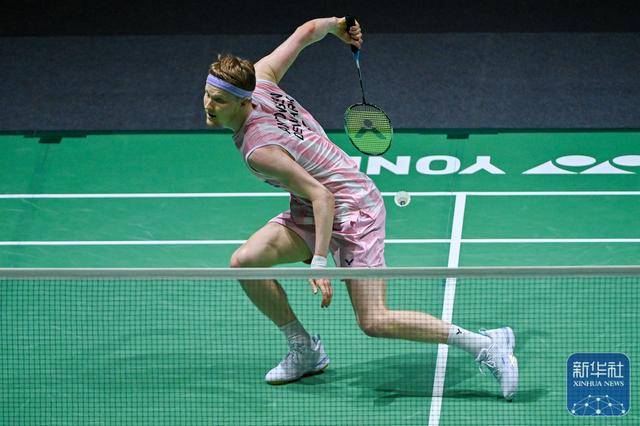 皇冠代理注册
_羽毛球丨马来西亚公开赛:石宇奇晋级决赛