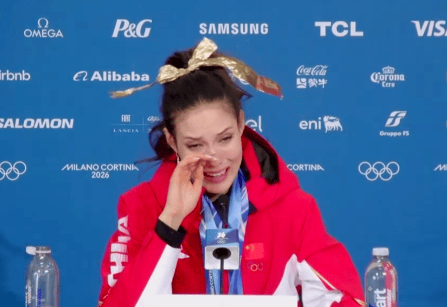 皇冠信用网如何申请_谷爱凌泪洒发布会皇冠信用网如何申请,夺冠后得知奶奶离世!最后一次见面时,她告诉奶奶:我会和你一样勇敢