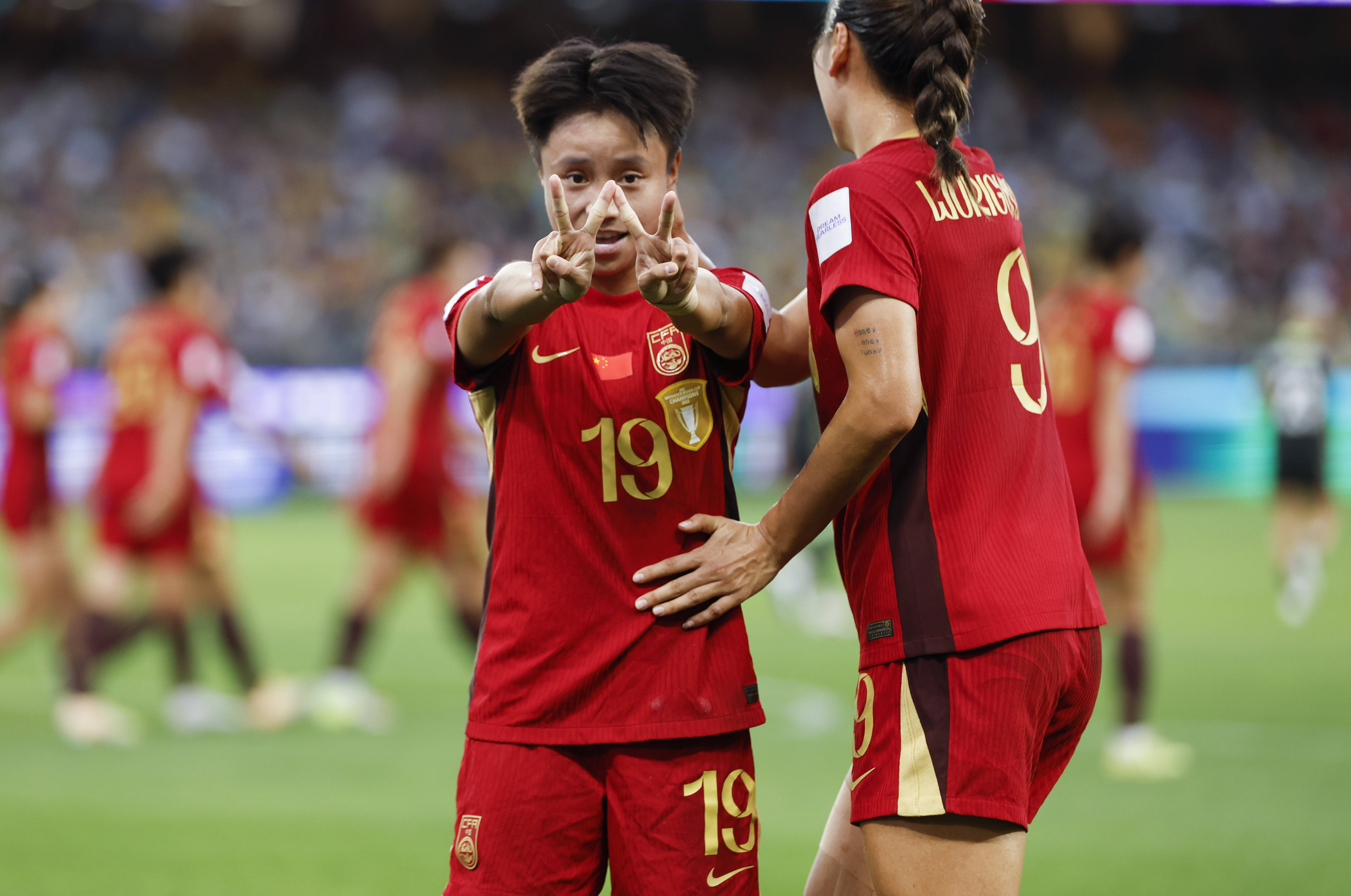 皇冠信用盘正网_亚洲杯-富德科尔建功张琳艳点射 中国女足1-2澳大利亚无缘决赛