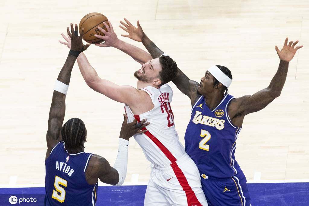 皇冠球盘怎么做代理_詹姆斯25分申京14+9+8 湖人不敌火箭总分3-2