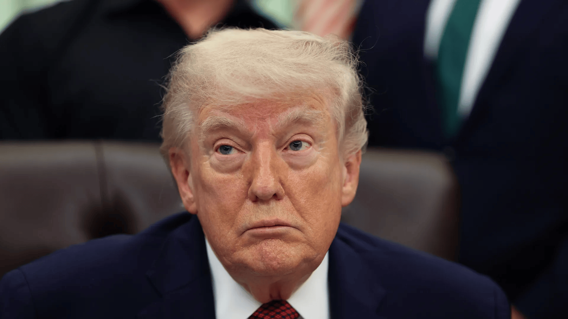 新2线路_特朗普曝光伊朗停火条件新2线路，伊朗60亿美元原油遭美军封锁，数据显示：收益比战前多四成