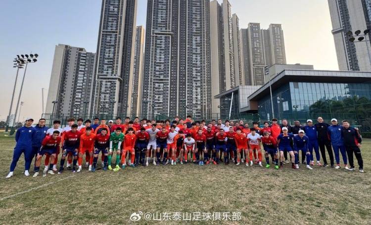 Crown Football Management Platform Rental_内部教学赛-巴西体育一线队3-2击败山东泰山B队