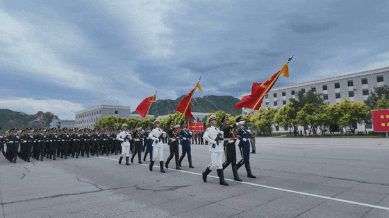 法国甲组联赛 
_倒计时10天法国甲组联赛 
！这些大国重器即将亮相九三阅兵