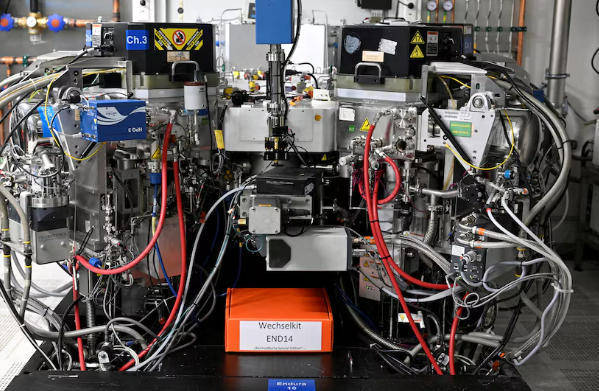 皇冠信用网足球代理
_“安世客户怕再被荷兰坑皇冠信用网足球代理
,想了一招:自己去找中国工厂谈包装”