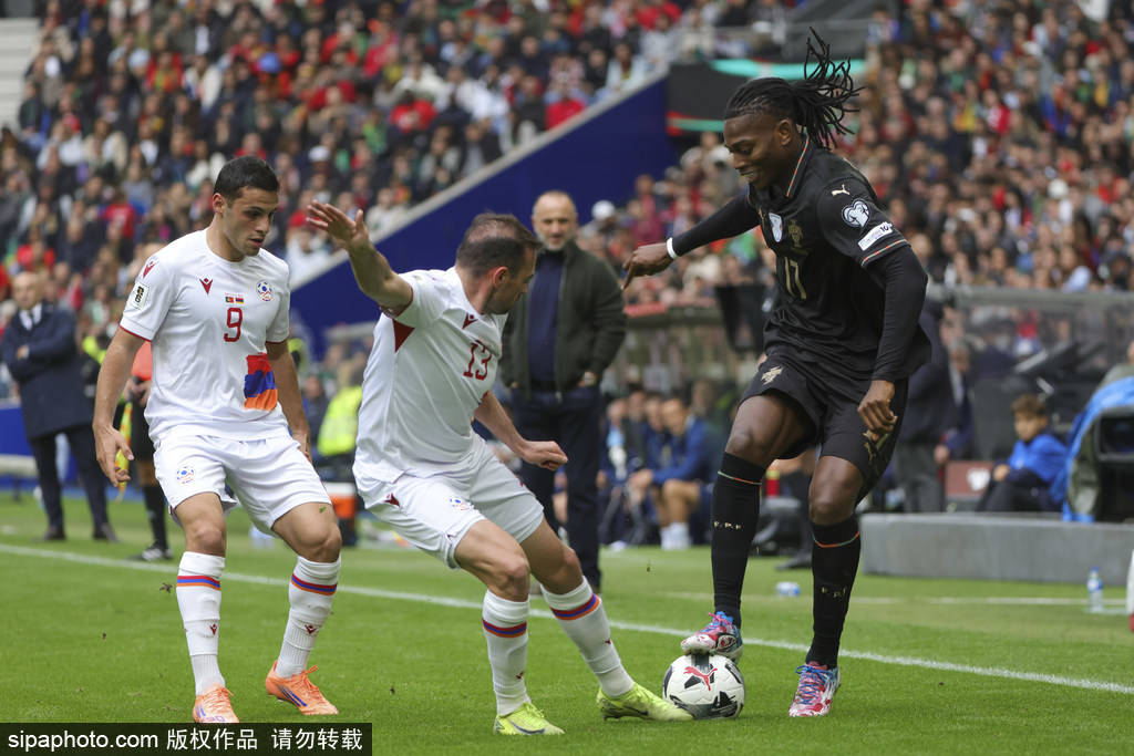 信用平台出租
_直通世界杯信用平台出租
!世预赛-C罗停赛B费戴帽 葡萄牙9-1亚美尼亚