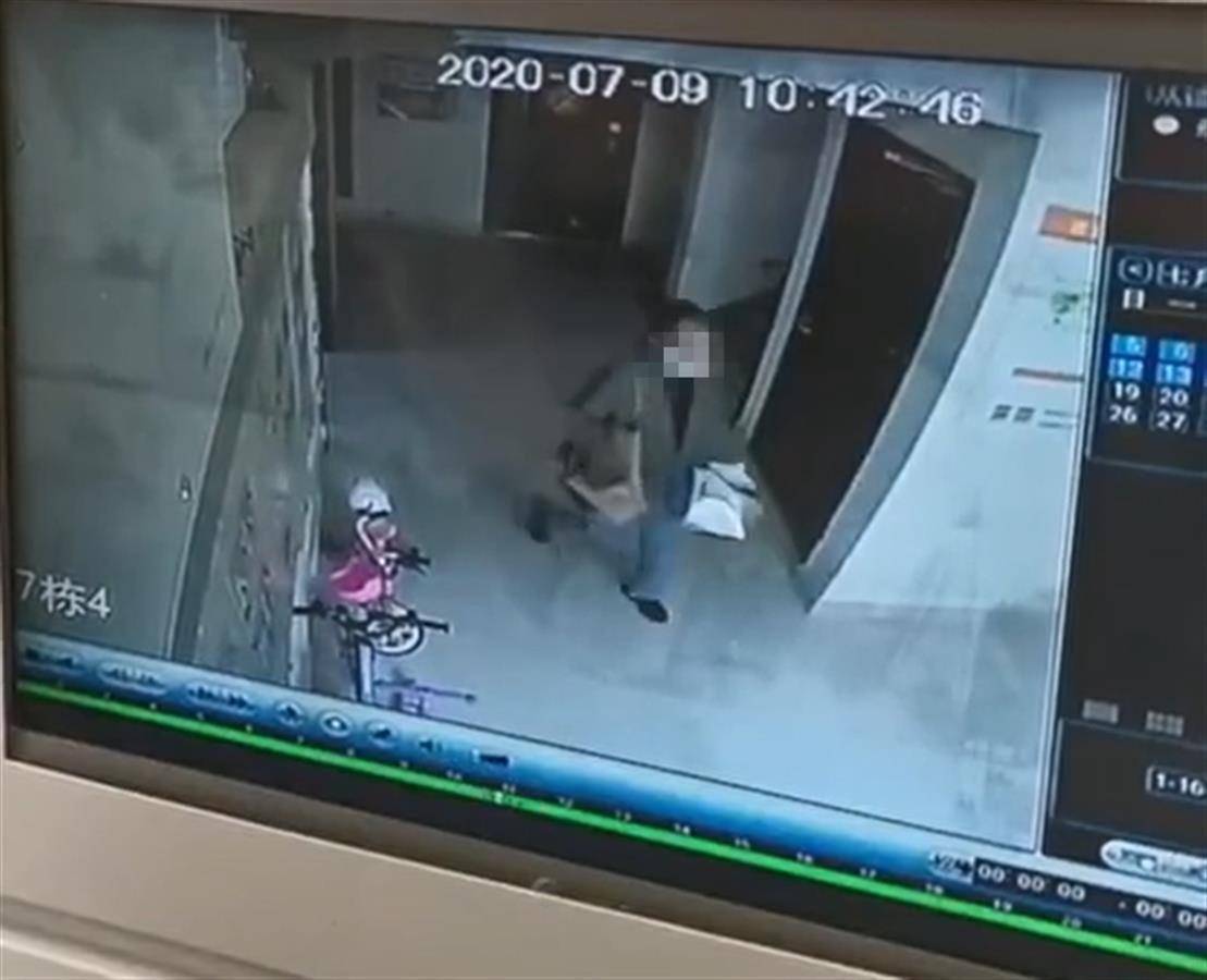 正版皇冠信用网代理_失孤:南京女大学生被害6年后正版皇冠信用网代理,一位父亲的战斗与和解