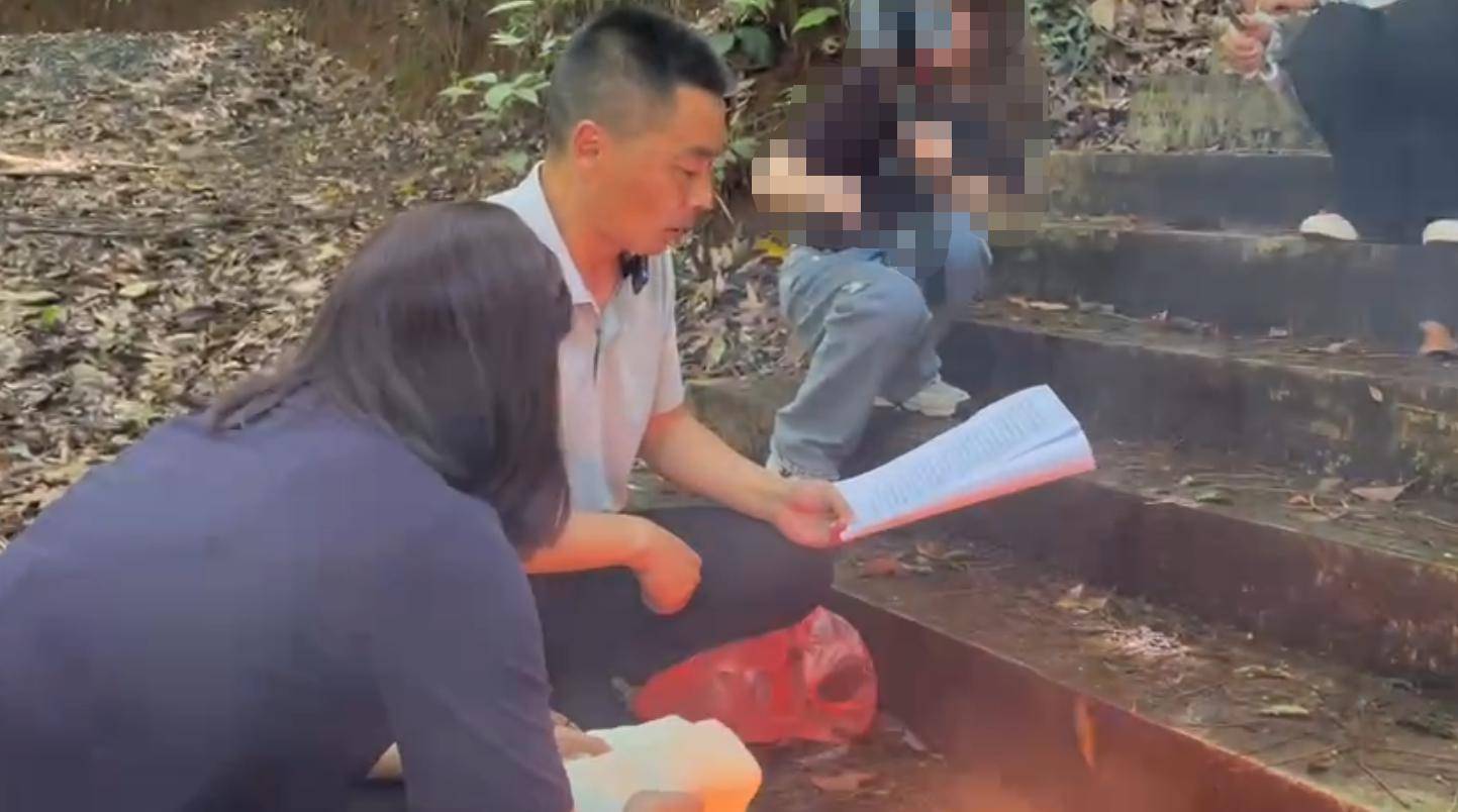 正版皇冠信用网代理_失孤:南京女大学生被害6年后正版皇冠信用网代理,一位父亲的战斗与和解