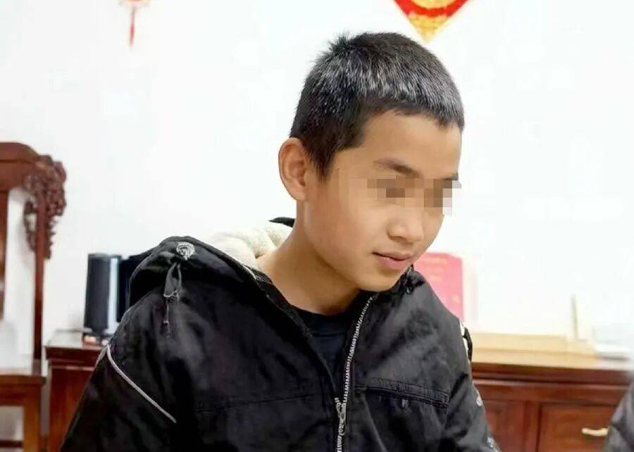 皇冠信用_与哥哥发生争吵后被批评皇冠信用，山东16岁男孩离家失联198天，无身份证无手机，家人四处找寻至今无线索