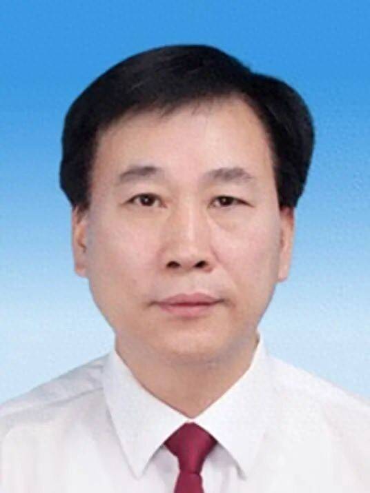 比利时杯_厦门市委常委、市纪委书记严志铭比利时杯，辞去厦门市监委主任职务；曾任龙岩市委秘书长、福建省纪委驻省农业厅纪律检查组组长、宁德市纪委书记